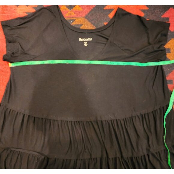 NEW Women's Black Tiered Ruffle Tunic Top 1X By Roaman's - Picture 5 of 15
